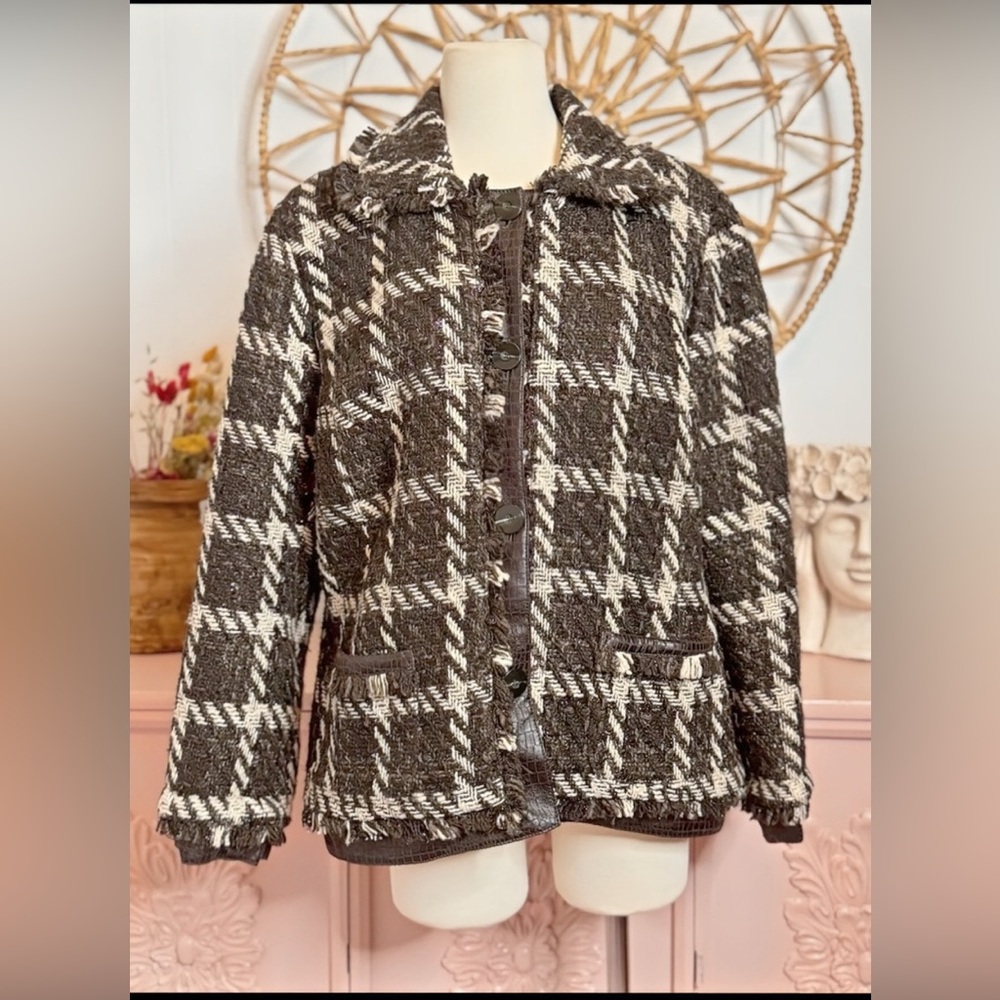 Chico's Brown‎ and cream Plaid Blazer